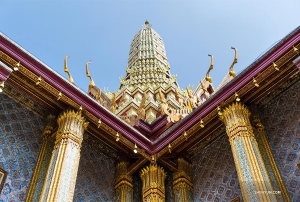 She also visited Bangkok's Grand Palace...